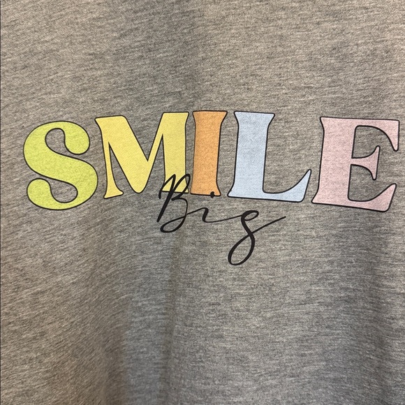 C&C California Sweatshirt - Size M NWOT - Picture 2 of 4